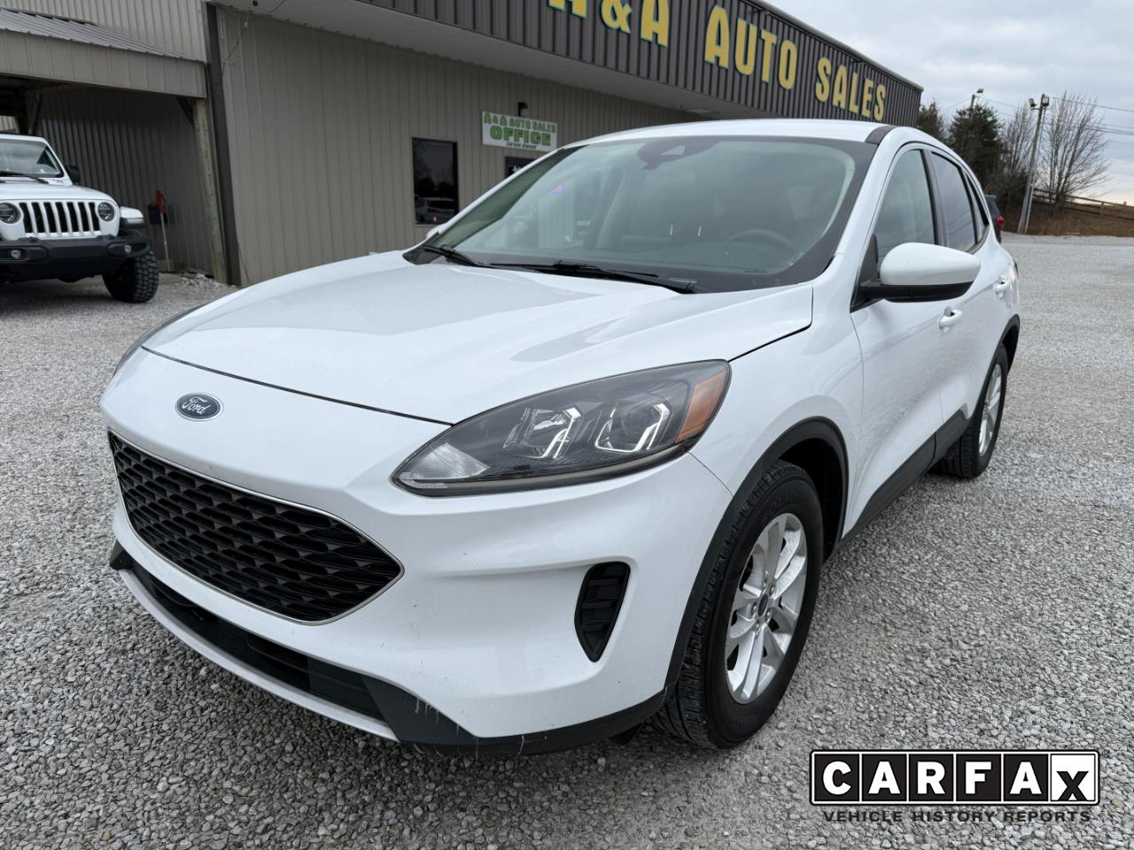 2020 Ford Escape SE