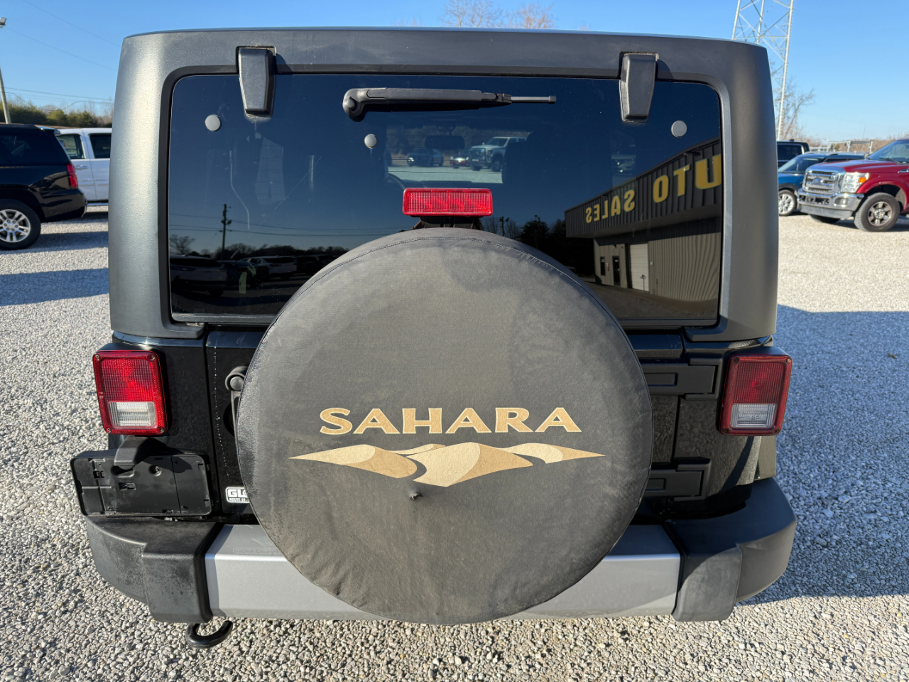 Jeep Wrangler Unlimited Sahara 4WD 2013