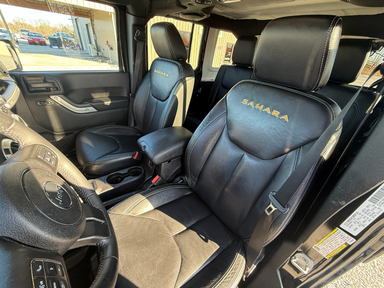 Jeep Wrangler Unlimited Sahara 4WD 2013