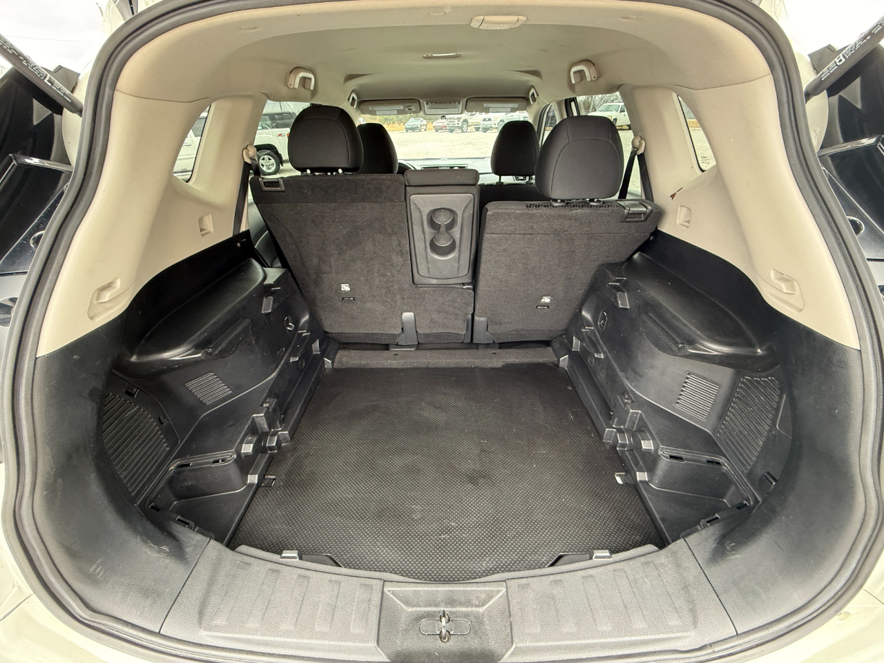 Nissan Rogue SV AWD 2017