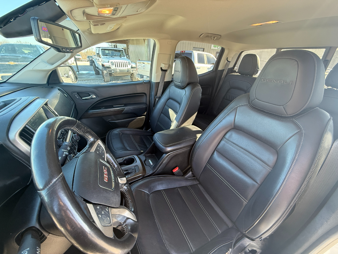 GMC Canyon Denali Crew Cab 4WD 2018