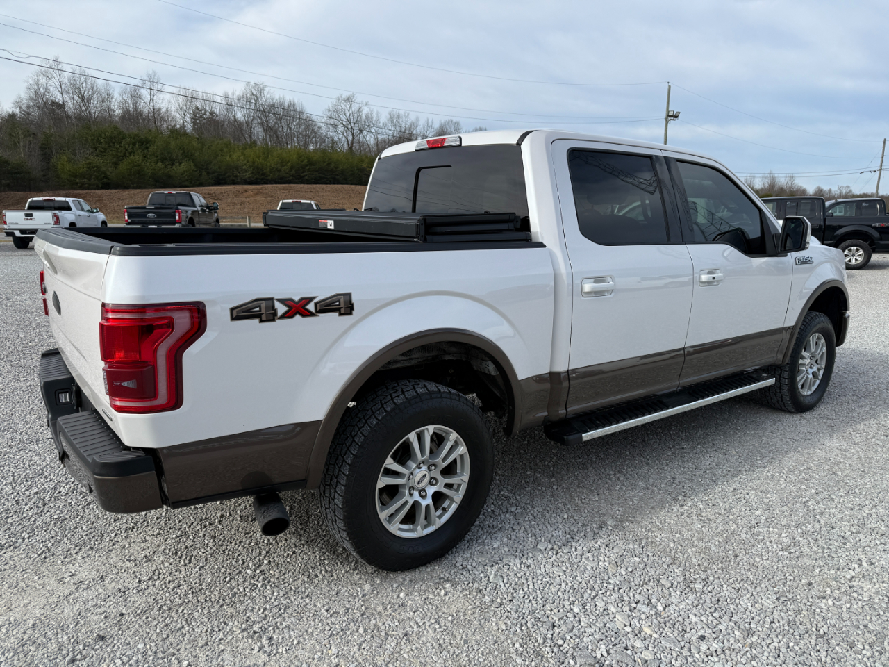 Ford F-150 Lariat SuperCrew 5.5-ft. Bed 4WD 2015