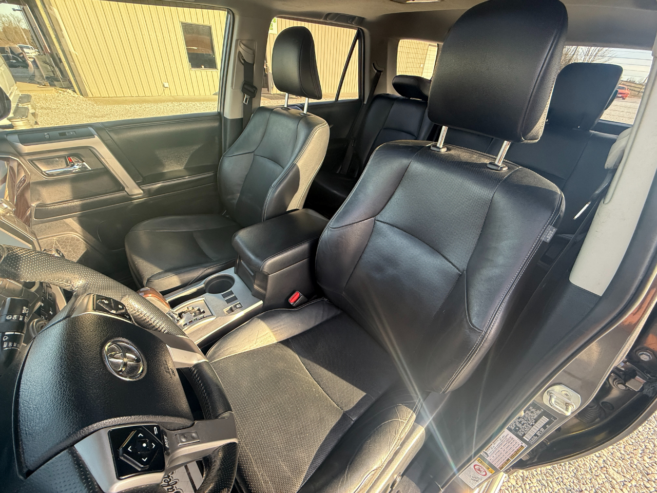 Toyota 4Runner Limited 4WD 2014