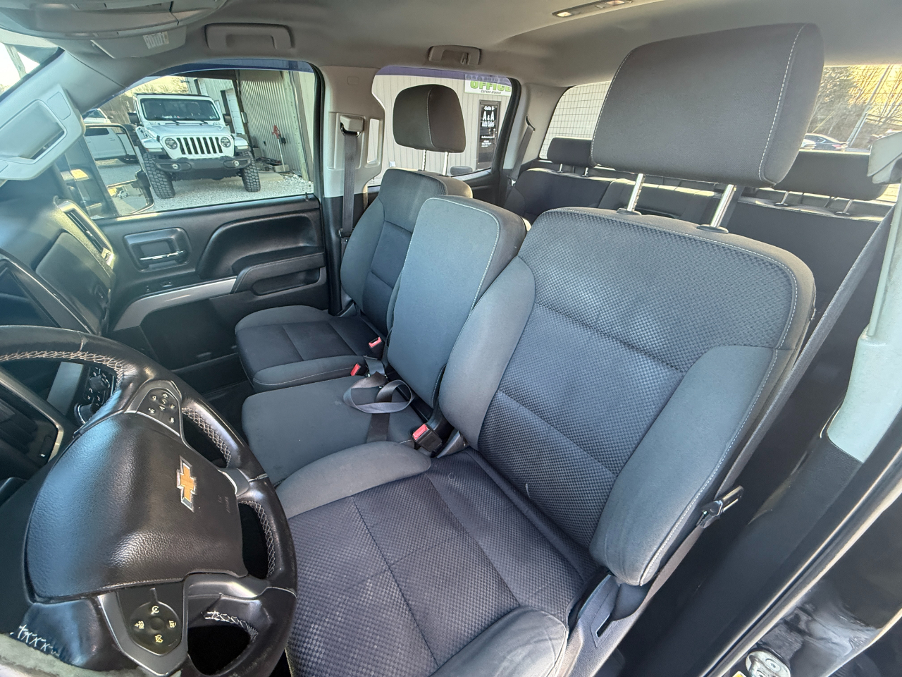 Chevrolet Silverado 2500HD LT Crew Cab 4WD 2015