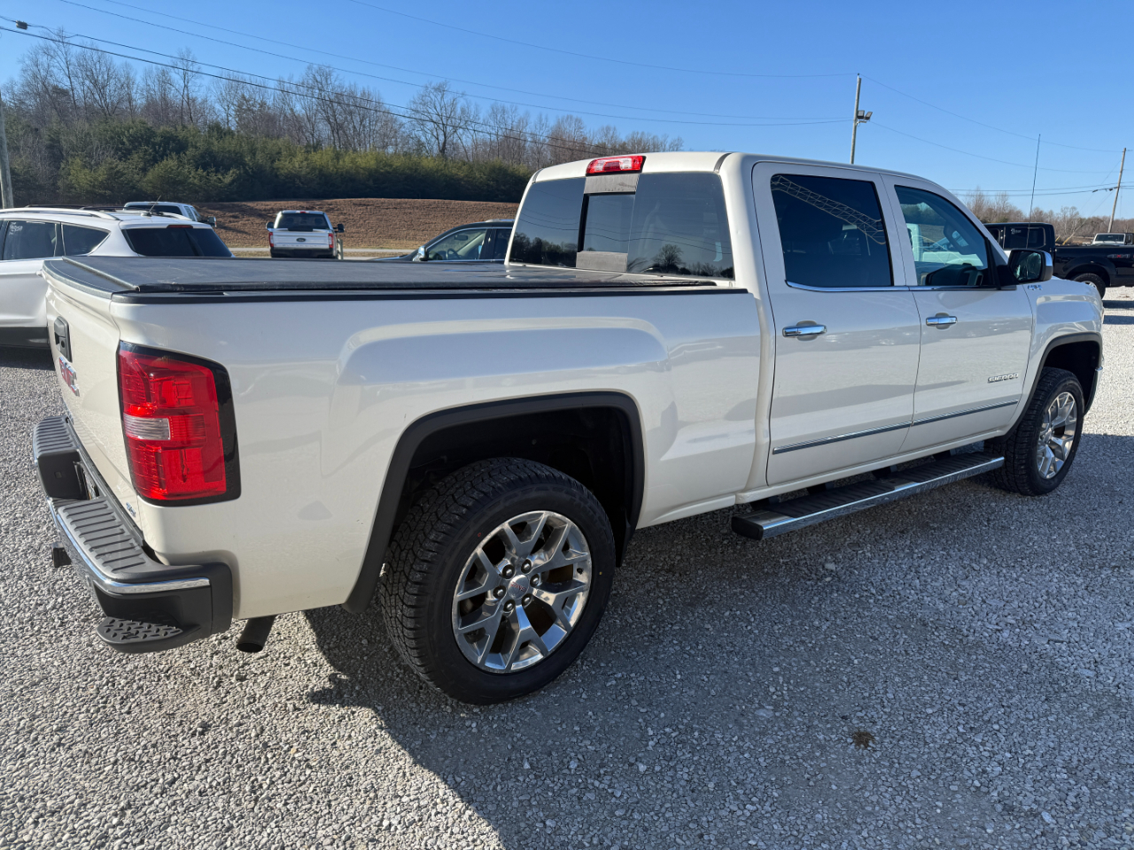 GMC Sierra 1500 SLT Crew Cab Short Box 4WD 2015