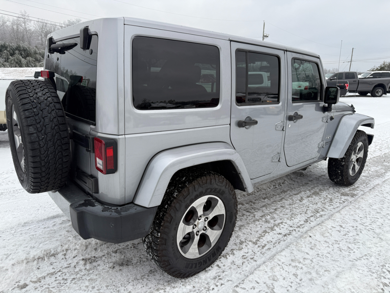 Jeep Wrangler Unlimited Sahara 4WD 2017