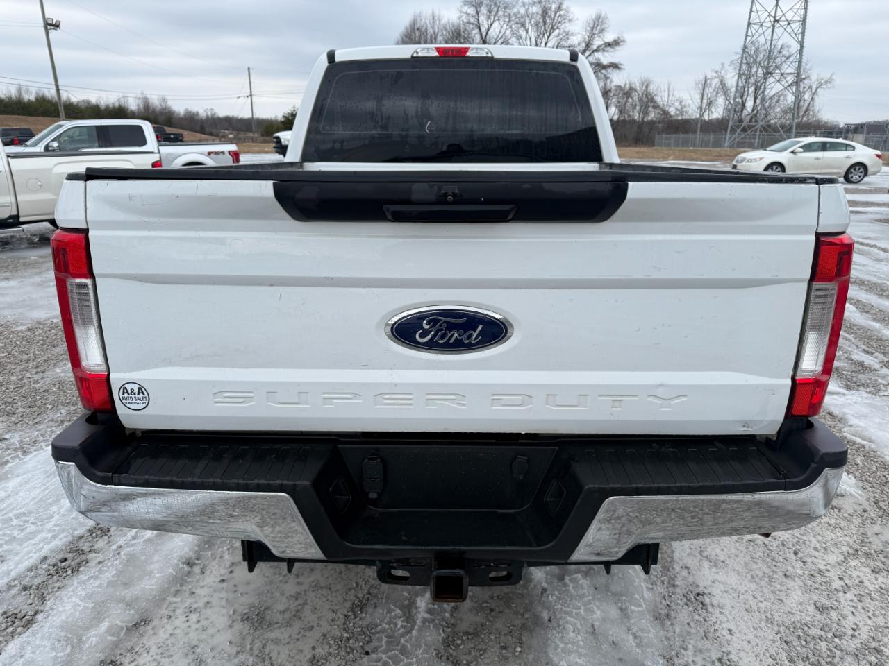 Ford F-250 SD XL Crew Cab 4WD 2019