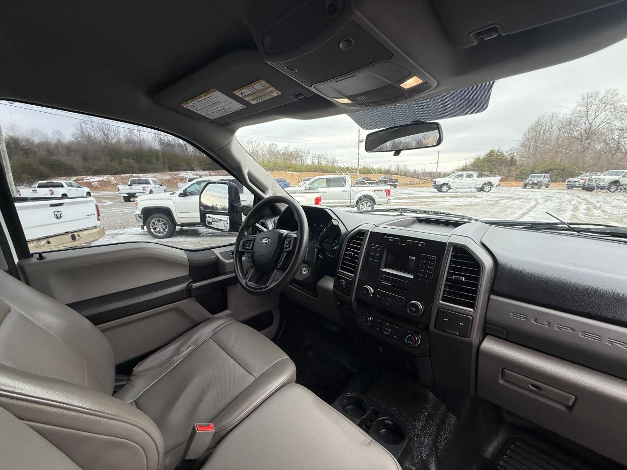 Ford F-250 SD XL Crew Cab 4WD 2019