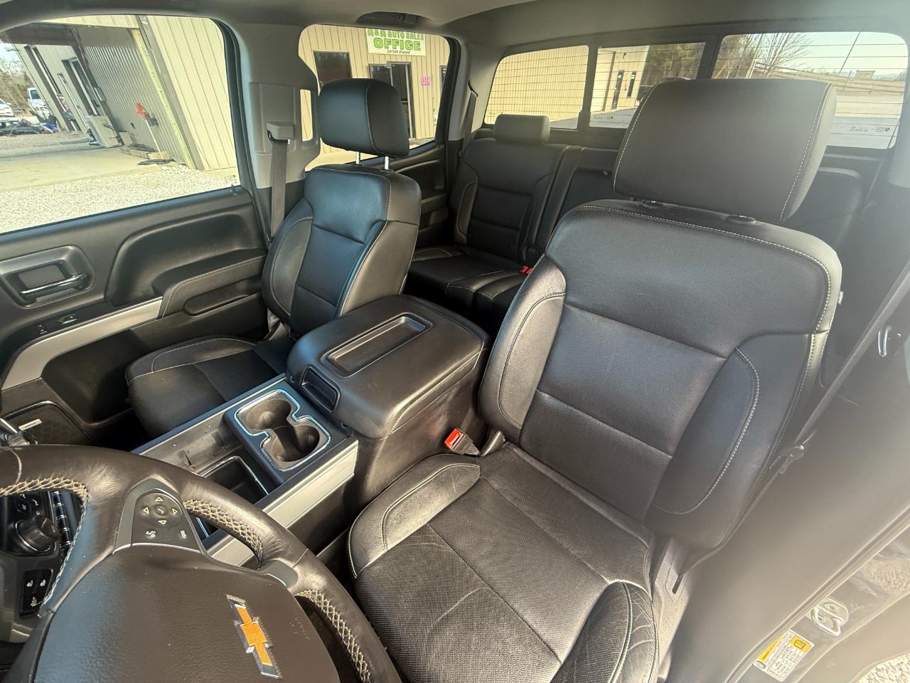 Chevrolet Silverado 2500HD LTZ Crew Cab 4WD 2015