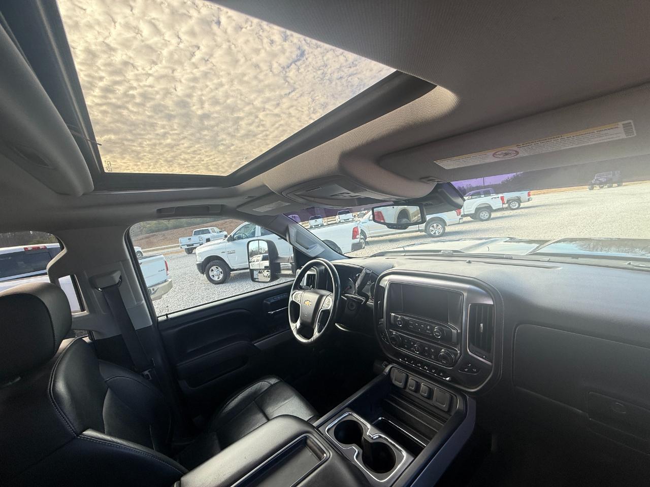 Chevrolet Silverado 2500HD LTZ Crew Cab 4WD 2015