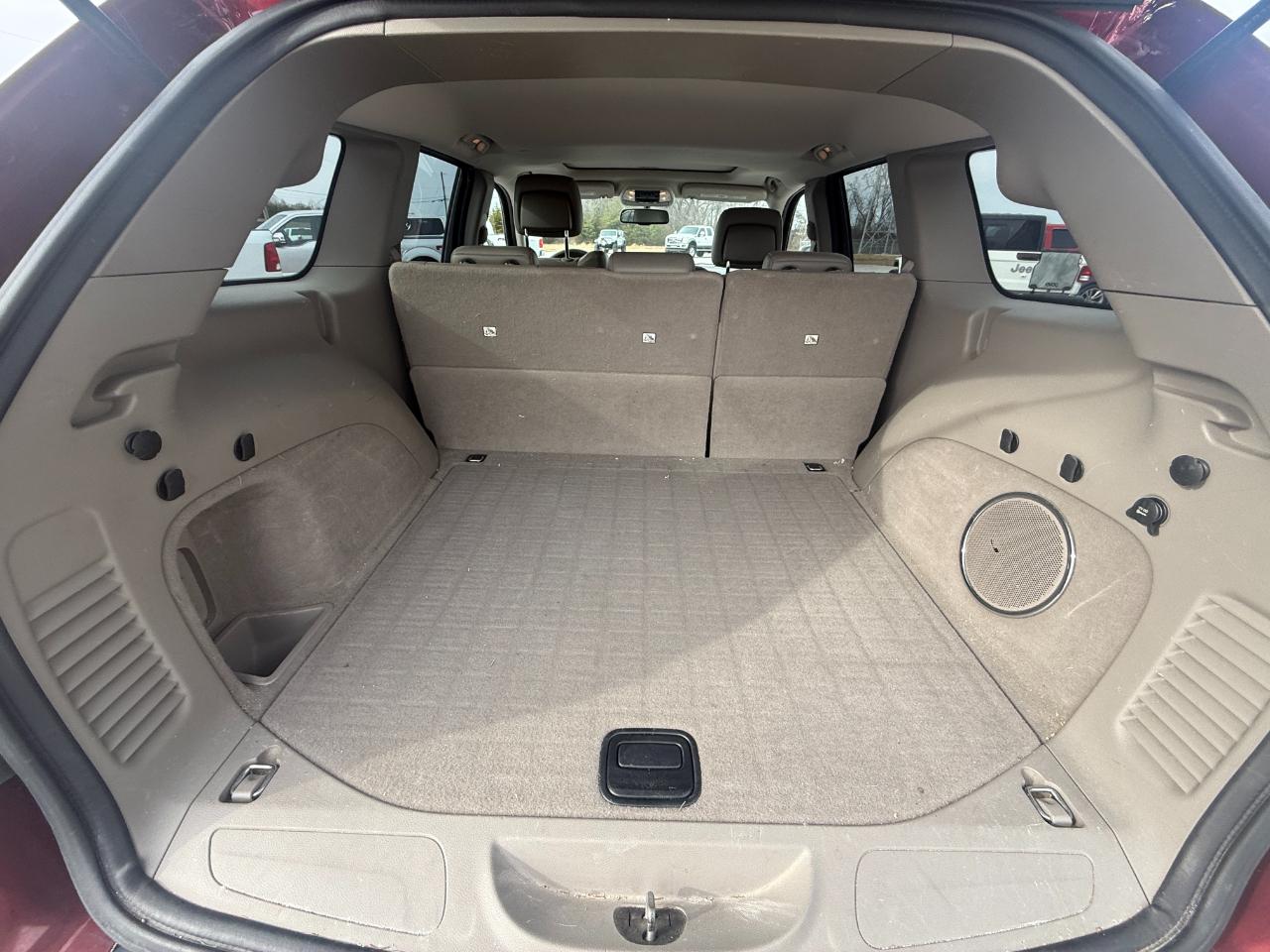 Jeep Grand Cherokee Laredo 4WD 2012