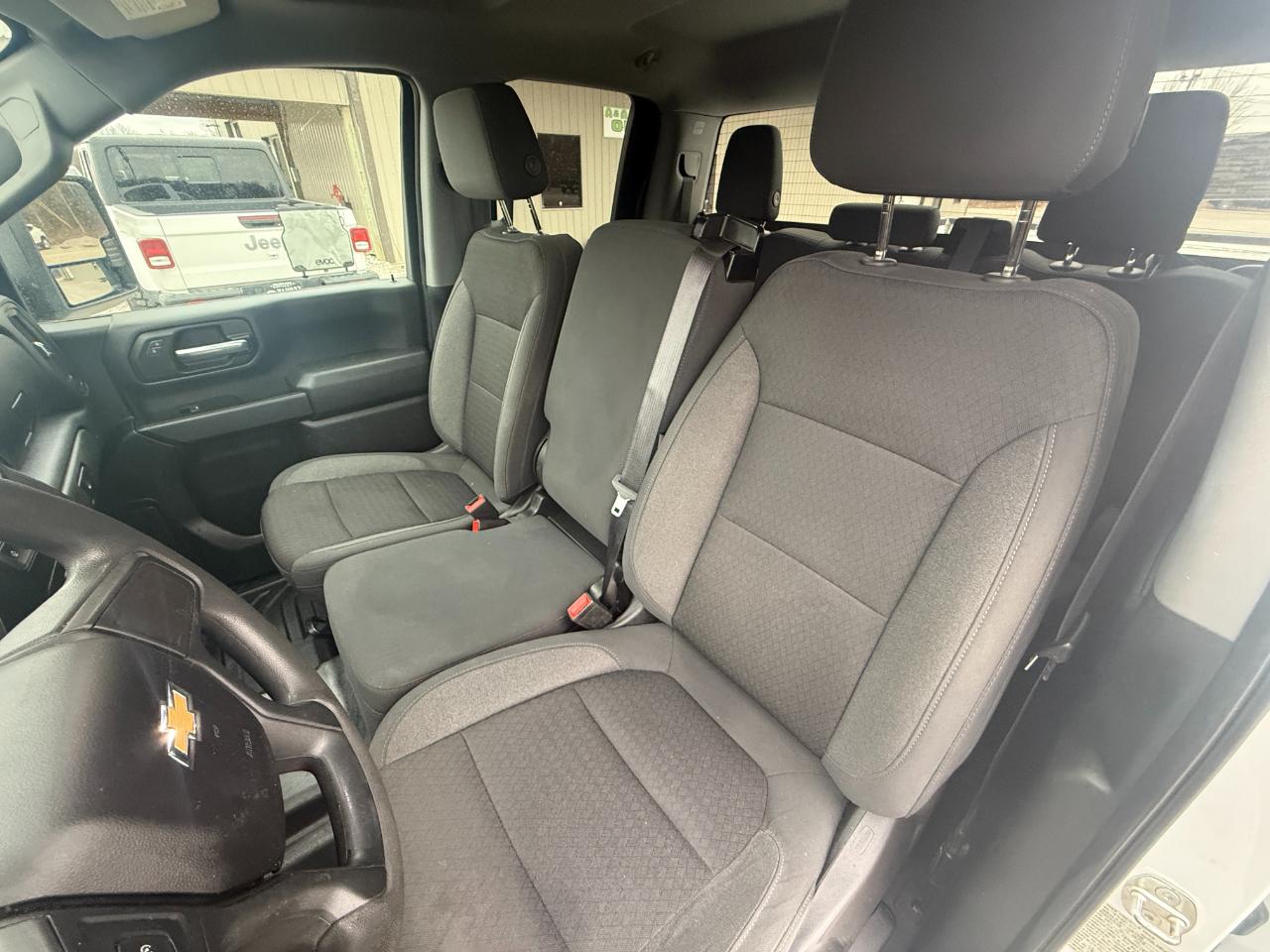 Chevrolet Silverado 2500HD Work Truck Double Cab Short Box 4WD 2022