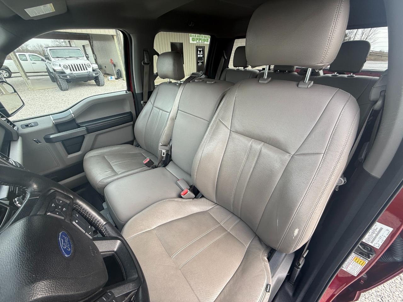 Ford F-150 XLT SuperCrew 4WD 2017