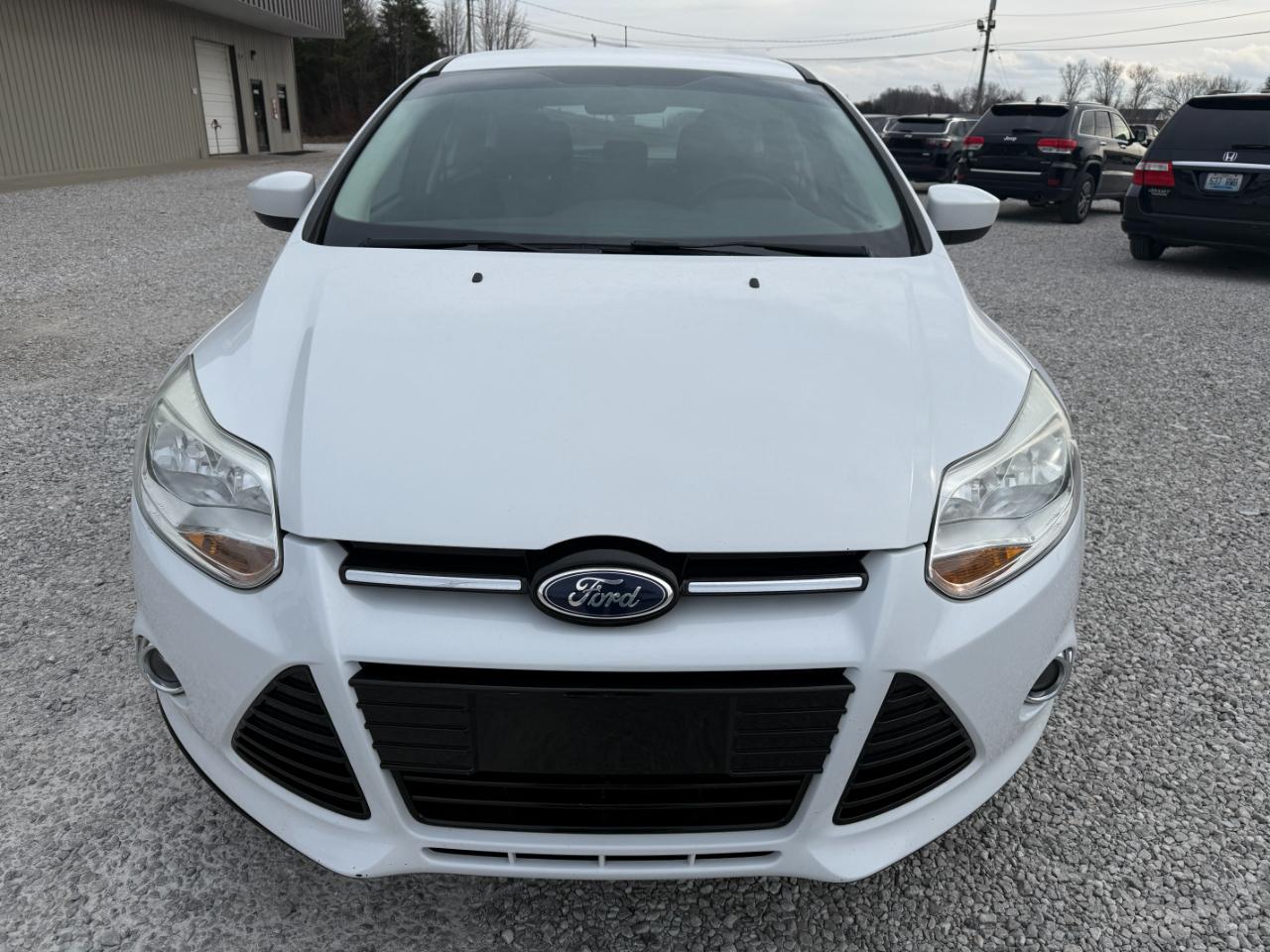 Ford Focus SE 2012