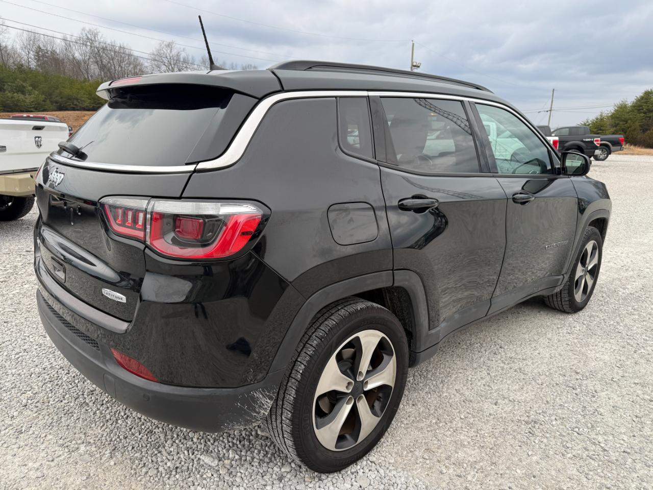 Jeep Compass Latitude FWD 2017