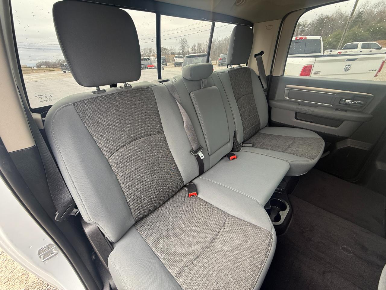 RAM 1500 Classic Tradesman Crew Cab SWB 4WD 2019