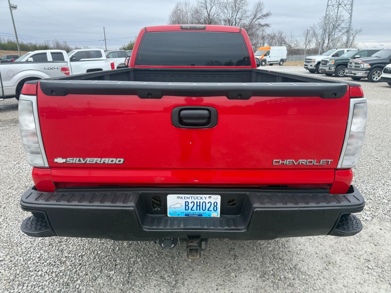 Chevrolet Silverado 1500 LS 4WD 2003