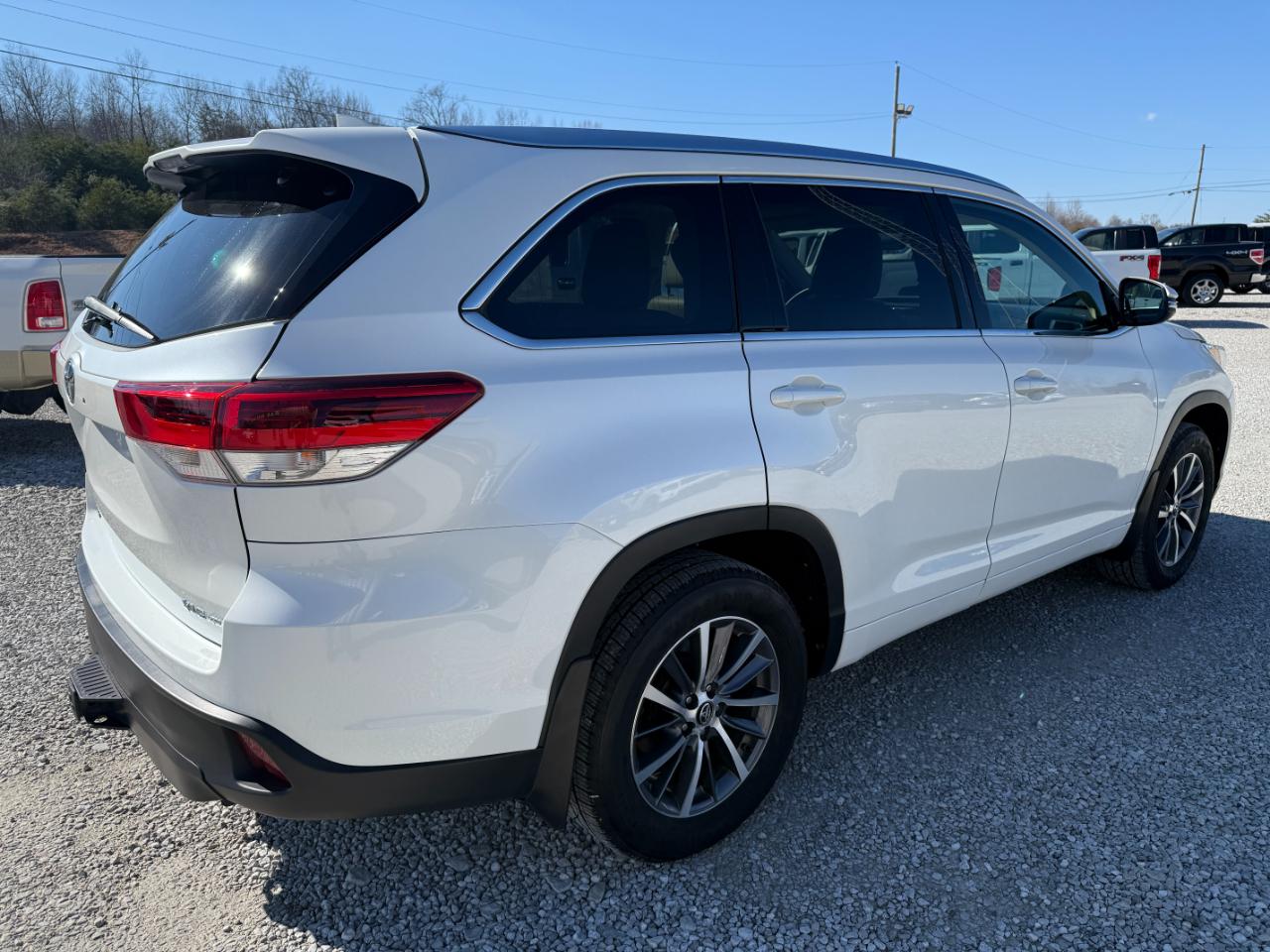 Toyota Highlander XLE AWD V6 2017