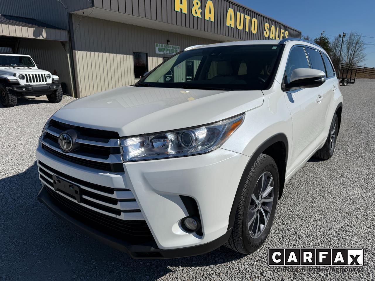 Toyota Highlander XLE AWD V6 2017