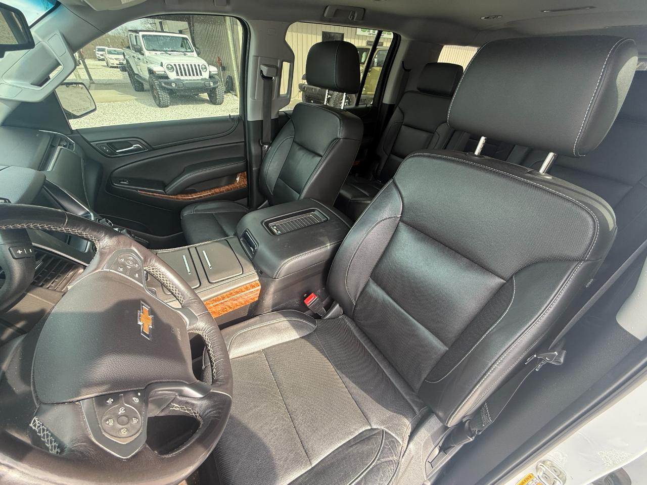 Chevrolet Suburban Premier 4WD 2018