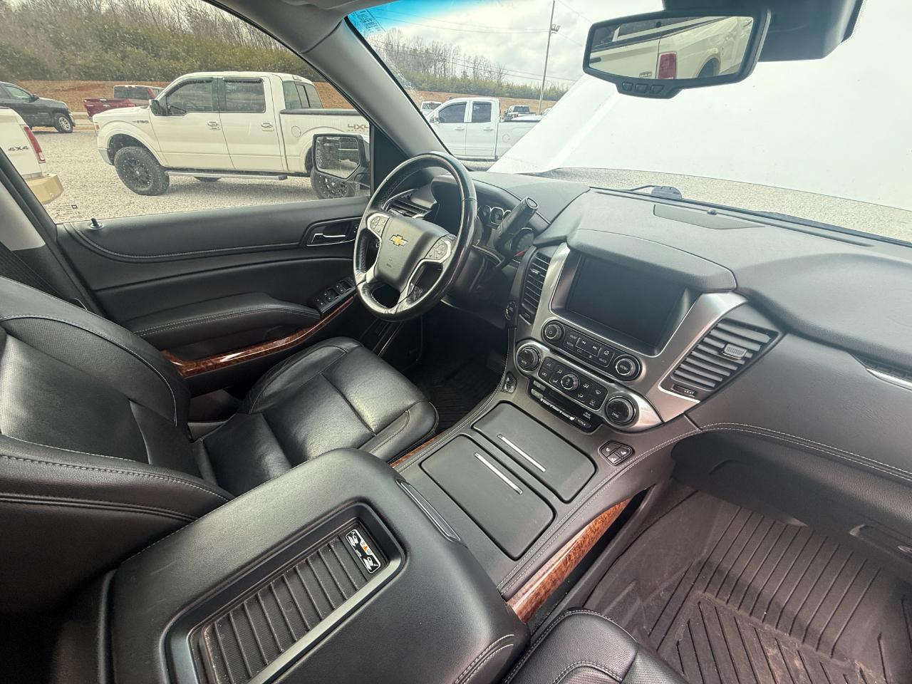 Chevrolet Suburban Premier 4WD 2018