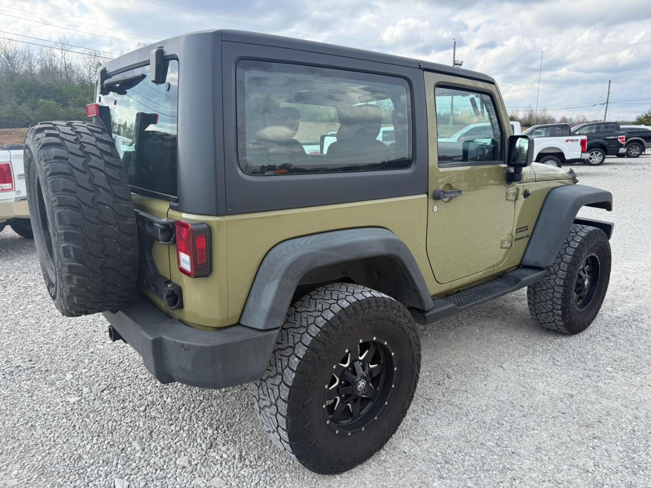 Jeep Wrangler Sport 4WD 2013