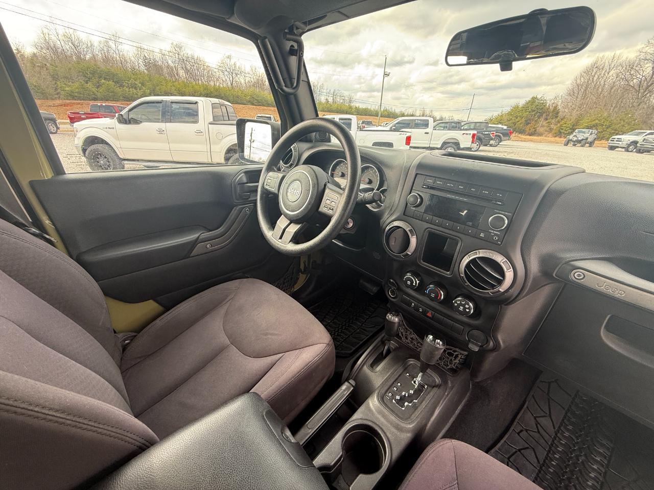 Jeep Wrangler Sport 4WD 2013