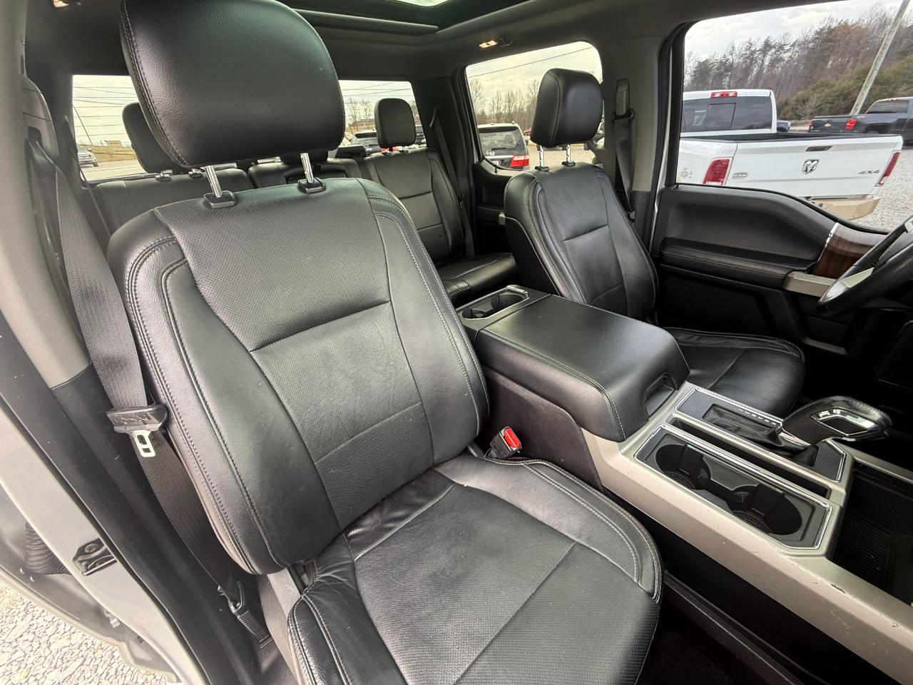 Ford F-150 Lariat SuperCrew 4WD 2016