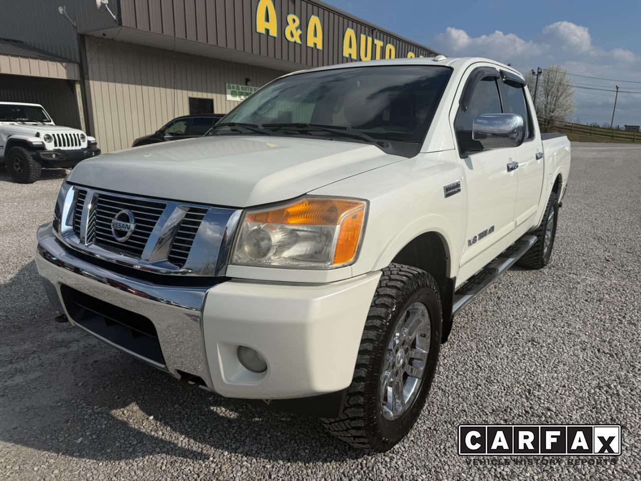 Nissan Titan SL Crew Cab 4WD 2013