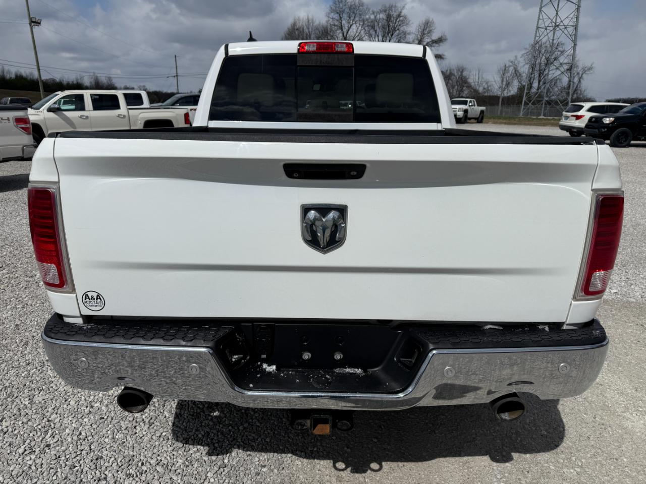 RAM 1500 Laramie Crew Cab SWB 4WD 2016