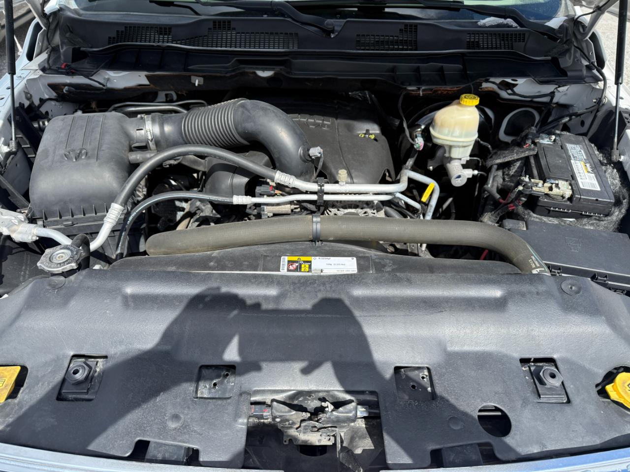 RAM 1500 Laramie Crew Cab SWB 4WD 2016