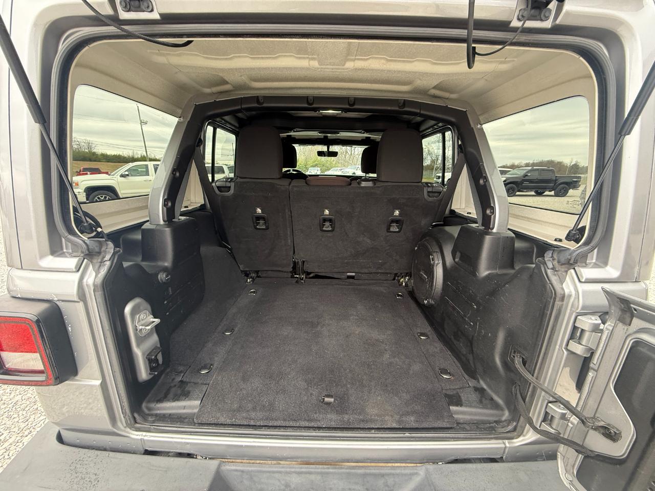 Jeep Wrangler Unlimited Sahara 2018