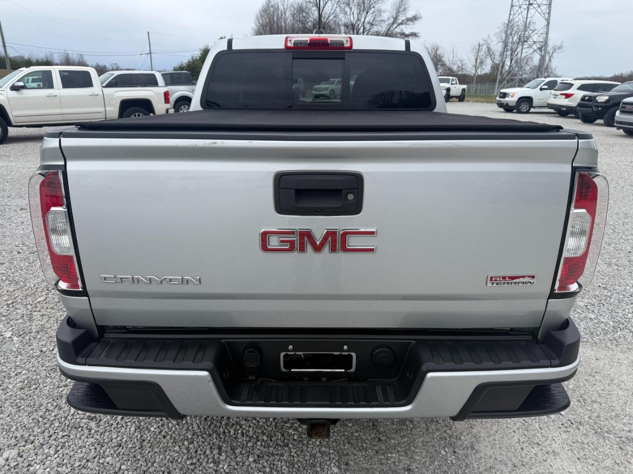 GMC Canyon SLE Crew Cab 4WD 2017