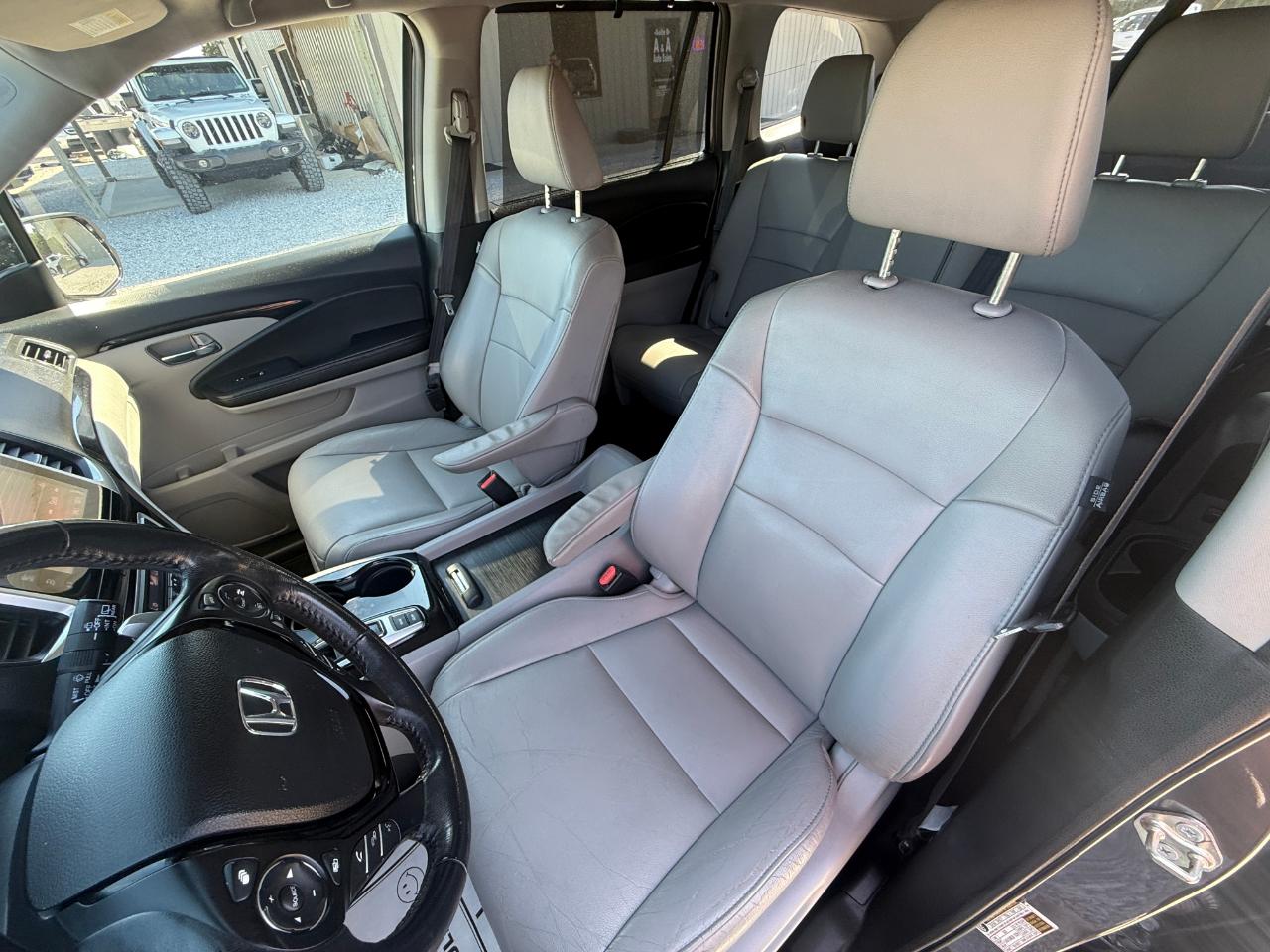 Honda Pilot Touring 2WD 2017
