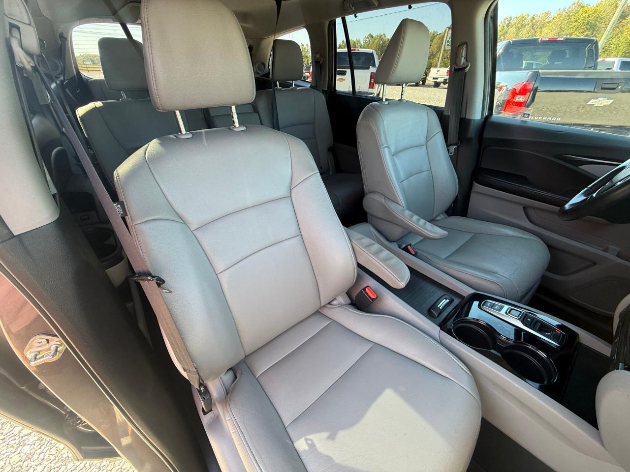 Honda Pilot Touring 2WD 2017