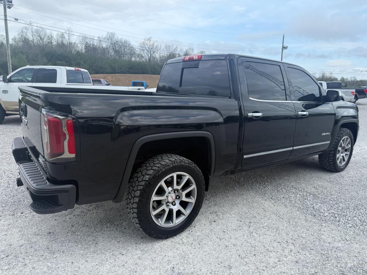 GMC Sierra 1500 Denali Crew Cab 4WD 2016