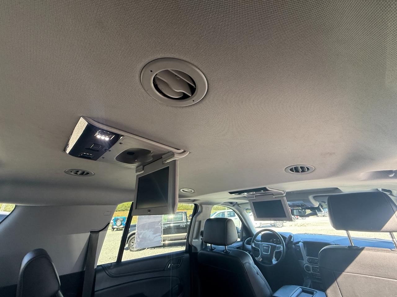 GMC Yukon XL SLT Standard Edition 4WD 2018