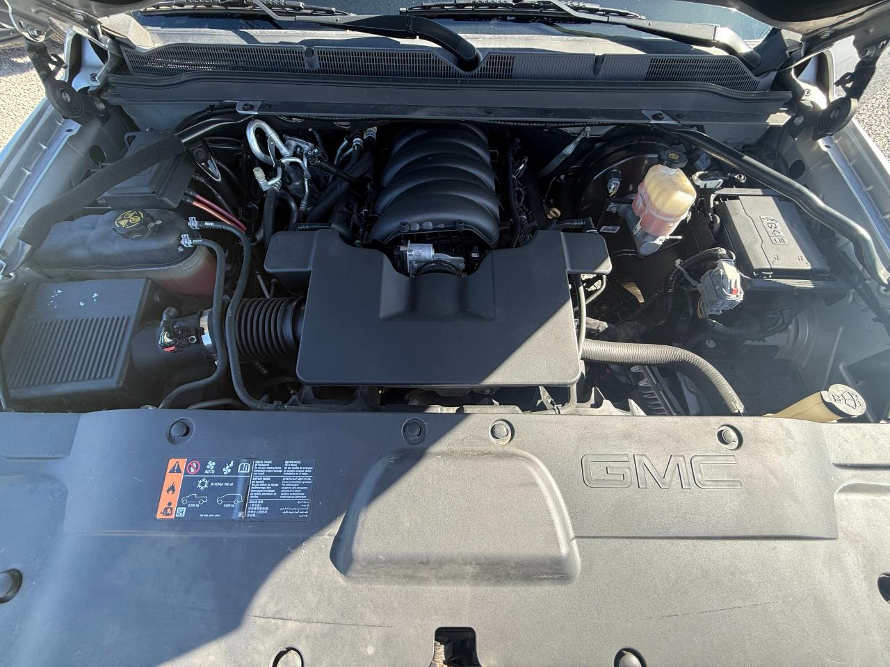 GMC Yukon XL SLT Standard Edition 4WD 2018