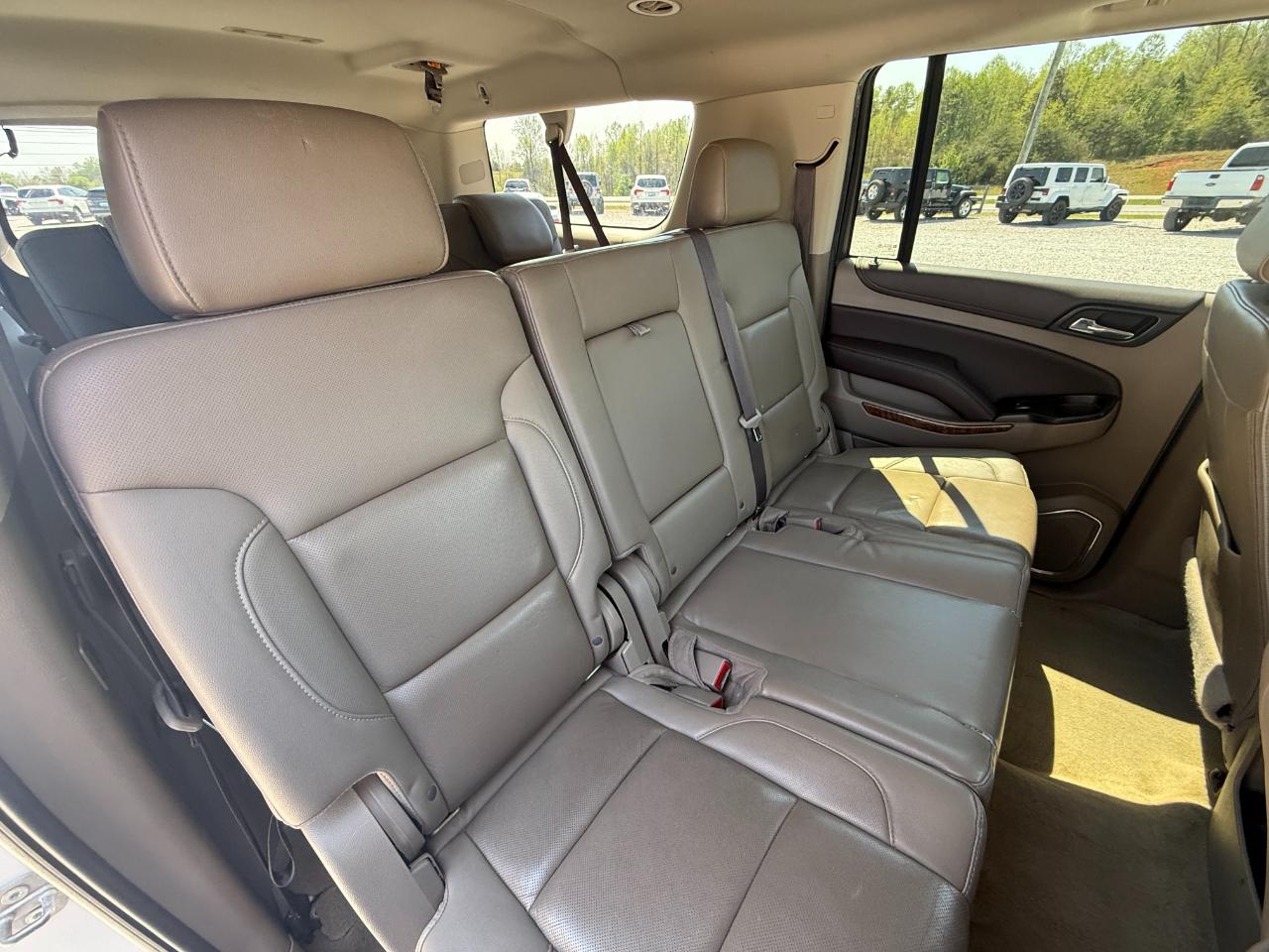 Chevrolet Suburban Premier 4WD 2017