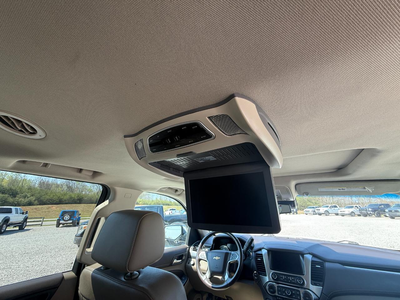 Chevrolet Suburban Premier 4WD 2017