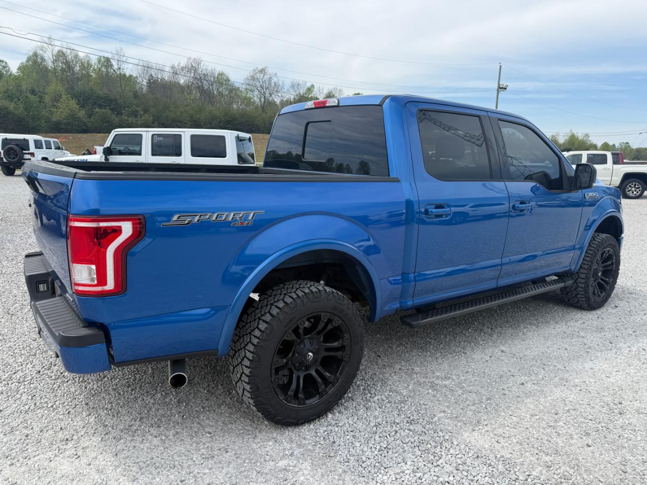 Ford F-150 XLT SuperCrew 5.5-ft. Bed 4WD 2015