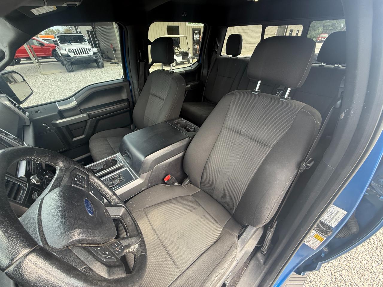 Ford F-150 XLT SuperCrew 5.5-ft. Bed 4WD 2015