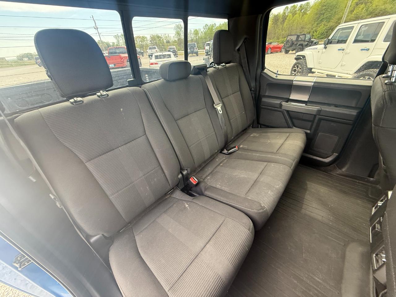 Ford F-150 XLT SuperCrew 5.5-ft. Bed 4WD 2015