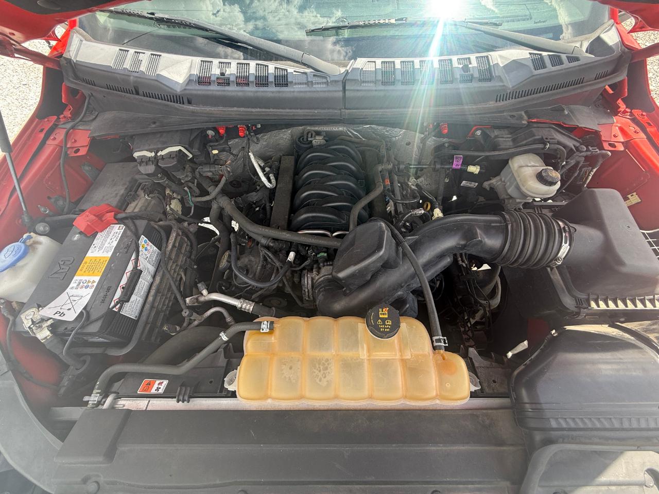 2016 Ford F-150 XLT - Photo 12