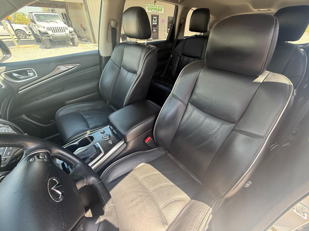 Infiniti QX60 Base FWD 2017