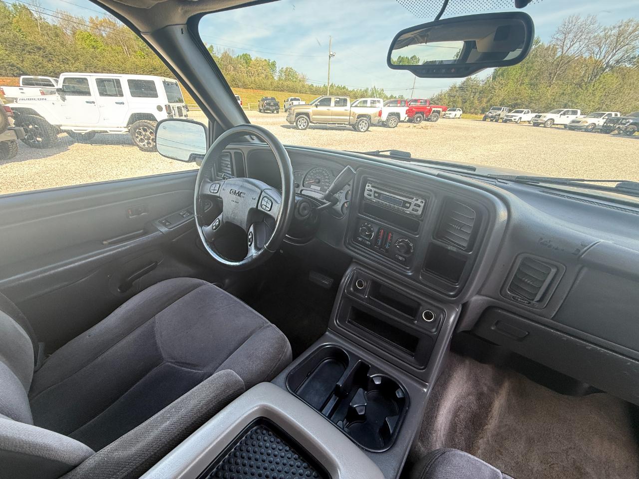 GMC Sierra 1500 Ext. Cab Long Bed 2WD 2005