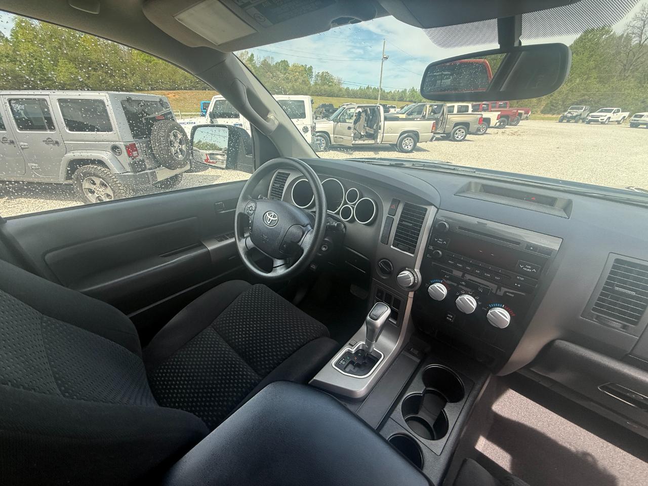 Toyota Tundra Tundra-Grade 5.7L FFV Double Cab 4WD 2012