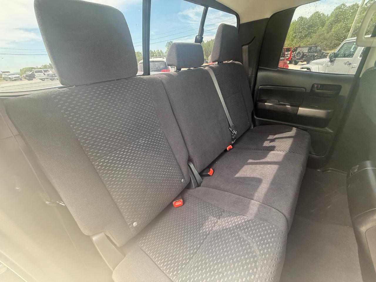 Toyota Tundra Tundra-Grade 5.7L FFV Double Cab 4WD 2012