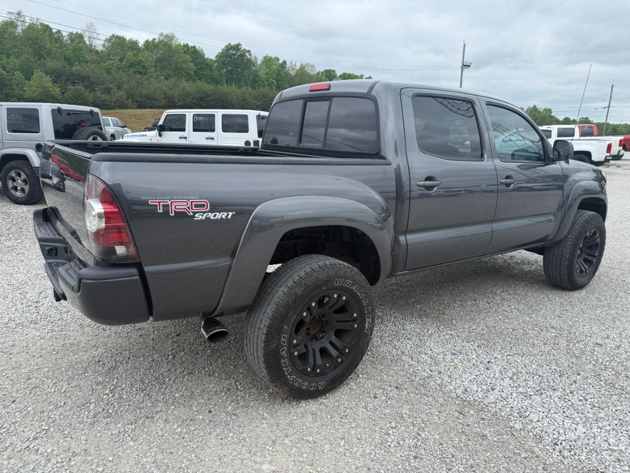 Toyota Tacoma Double Cab V6 4WD 2011