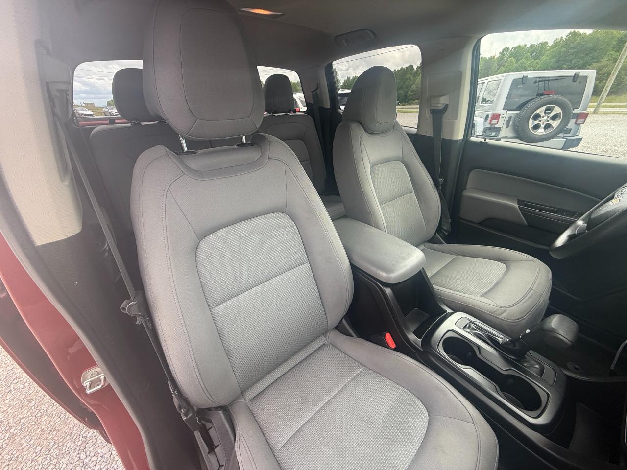 Chevrolet Colorado Work Truck Crew Cab 4WD Short Box 2016